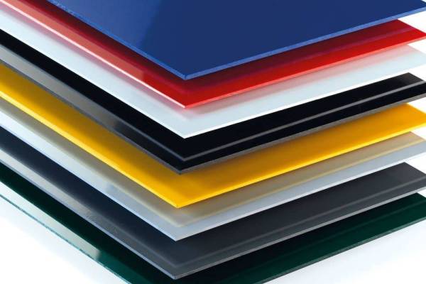 DE-KOEMMERLING-KOEMADUR-PVC_Hartplatten-Farben-3-2_original